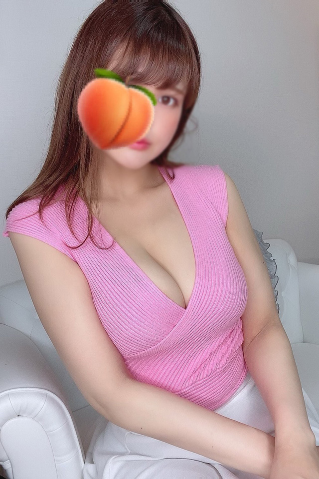 胡桃沢もも
